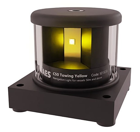 C50-T24-3E-K0-C-100 Towing Yellow 135° Алюминиевый корпус черный, квадратное основание 3nm 2,1W