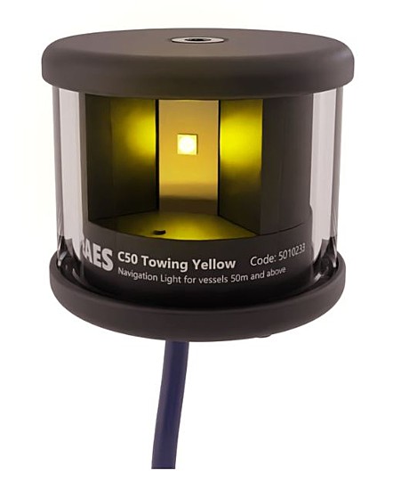 C50-T24-3E-00-C-100 Towing Yellow 135° Алюминиевый корпус черный, стандартное основание 3nm 2,1W